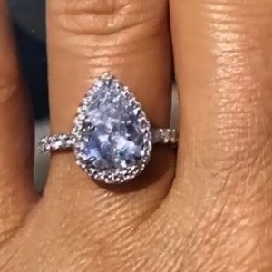 Meet your Posher, Ariel